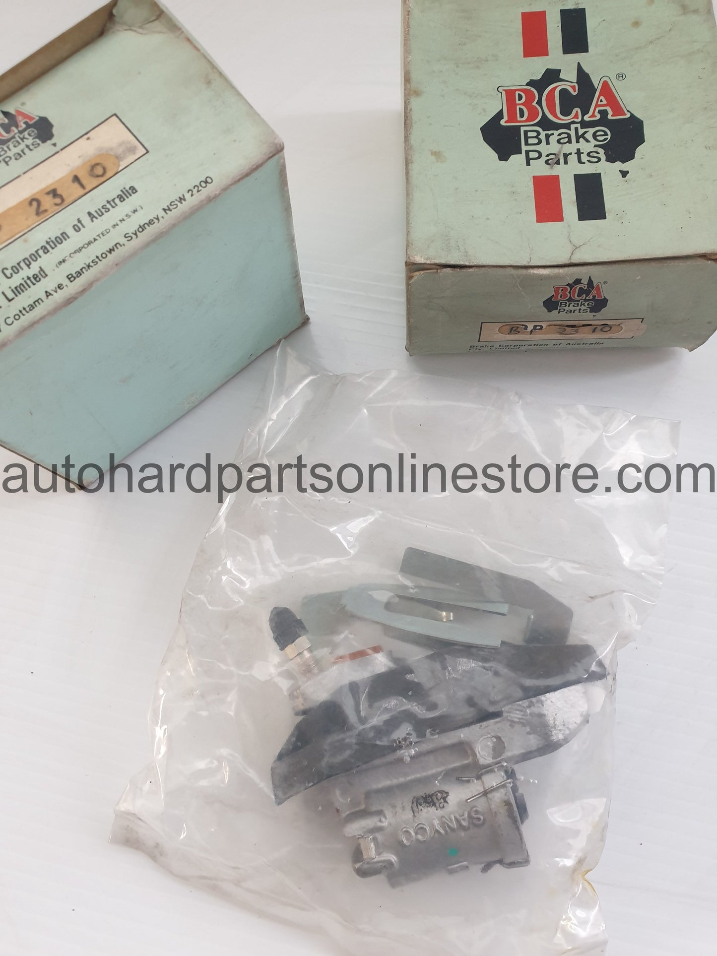 BCA wheel cylinder assembly