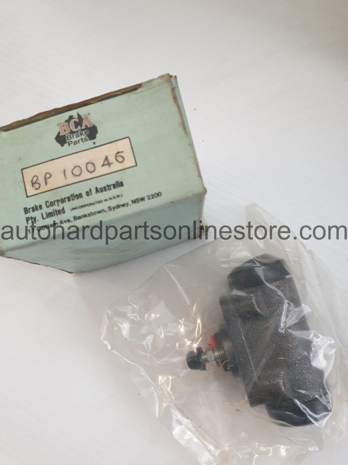 BCA wheel cylinder assembly